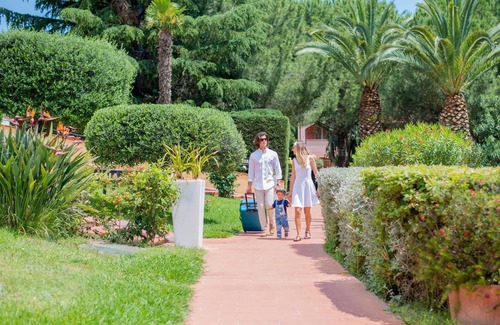Loano Appartement | Appartement meublé avec goût à seulement 1,5 km de la mer