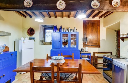 Monterchi Maison | Maison de vacances accueillante avec piscine à Le Ville