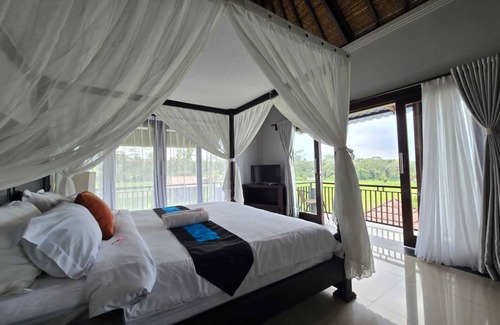 Taro Hôtel | Belvilla Kasuari Tirta Empul Temple