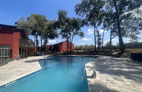 Garden Oaks Appartement | Bend 1505 0000000000