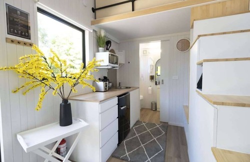 Ettrick Maison | Benger Garden 1 by Tiny Away