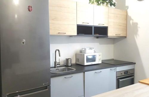 Cagliari Appartement | Benny's rose house. 2 minutes walk to pedestrian area. CIN IT092009C2000Q2584