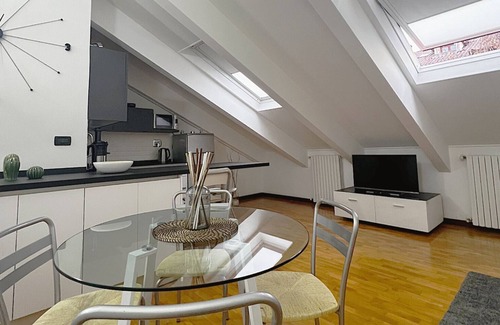 Historic Centre Appartement | Benvenuti al Nido di Porta Susa: Un Rifugio di Comfort nel Cuore di Torino