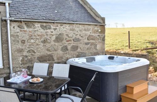 Maud Maison | Benwells Holiday Cottage