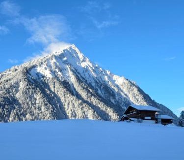 Aeschi bei Spiez Hôtel | Bergblick Lodge - 3 Sterne Garni - Neueröffnung