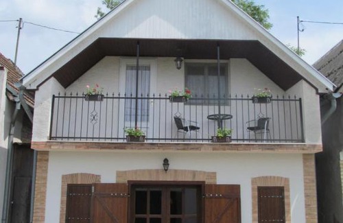 Csaszartoltes Maison | Berger Pince és vendégház