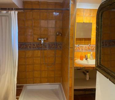 Saint-Christol Maison | Bergerie Joy, bienvenue entre Ciel & Terre