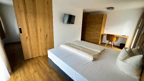 Jerzens Hôtel | Berggasthof Hochzeigerhaus