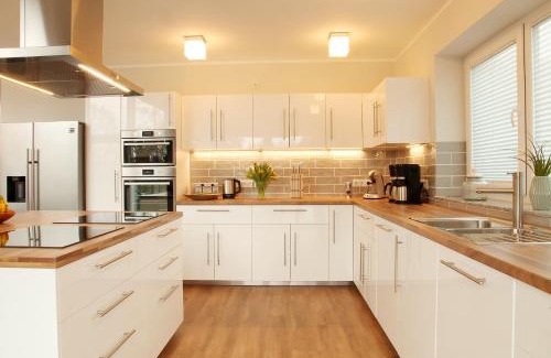 Braunlage Appartement | Bergtraum Braunlage im Harz, 17 Gäste, Sauna, Hottub-Pool