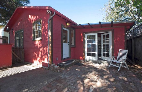 Poets Corner Appartement | Berkeley Cottage, Comfy, Stylish Good Wi-Fi