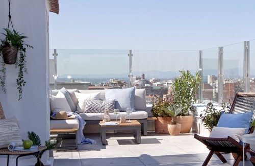 Cuatro Caminos Appartement | Bernabéu Castellana Madrid, Apartment with spectacular terrace Bernabéu.