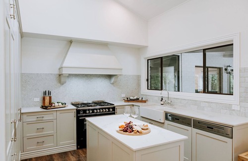 Berry Maison | Berry Luxury Retreat