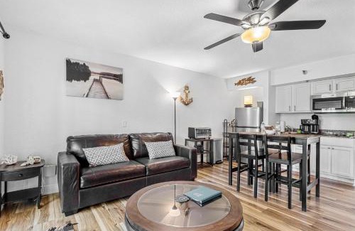 Dunedin Appartement | Beso del Sol Resort in Dunedin - Perfect Location & Relaxation!