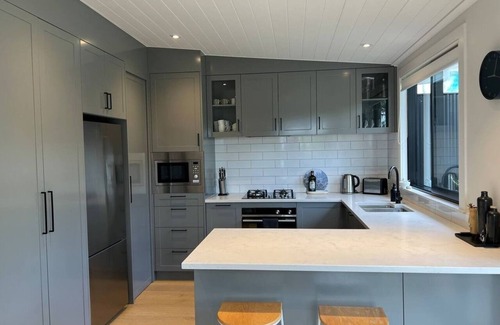 Devonport Maison | Cozy, Comfortable and Charming Villa
