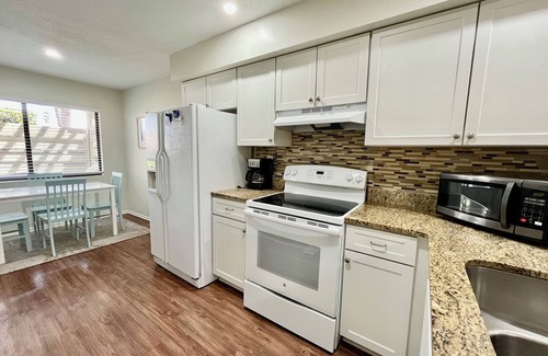 Butler Beach Copropriété | Best Address at the Beach, Gold-rated condo just a short walk to the beach!