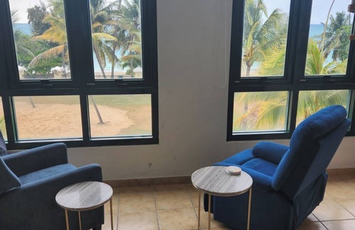 Las Carreras Copropriété | BEST AQUATIKA PENTHOUSE: truly beachfront, 10 beds, 5 rooms, 10 person capacity