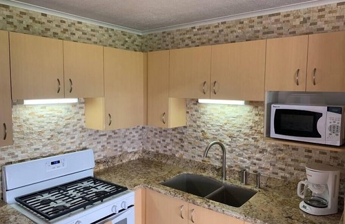 Estate Morning Star South Appartement | St. Vues de l'île de Buck Buck - Remodelage flambant neuf, pour 4 personnes - Rive-Nord