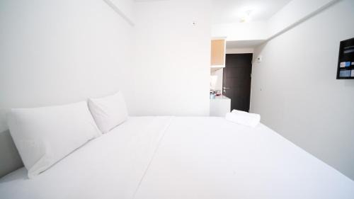 Sidoarjo Appartement | Best Choice and Comfy Studio Apartment at Suncity Residence By Travelio
