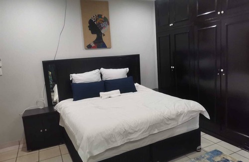 Queenswood Maison | Best clean guest house in Pretoria