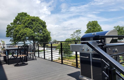 Flanders Maison | Best family beach house! Relax at our waterfront house with boat dock.