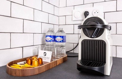 Lille Centre Ville Appartement | Studio de standing avec cuisine équipée