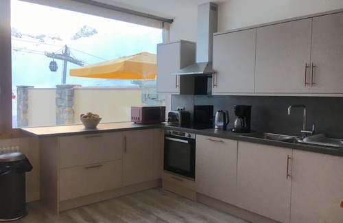 Tignes le Lac Appartement | “Meilleur emplacement et vue à Tignes" Appartement de 4 chambres récemment rénové