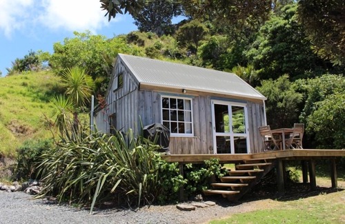 Tuateawa Cottage | Meilleur emplacement 2013 Gold Piwa ~ Castaway Cottage