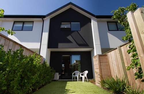 Riccarton Maison | Best Location in Christchurch - Close to mall, shopping and Parks