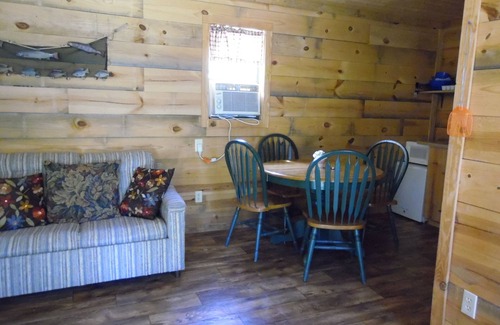 Murfreesboro Cabine | Meilleur emplacement! La cabine du gardien. Nous acceptons les animaux!