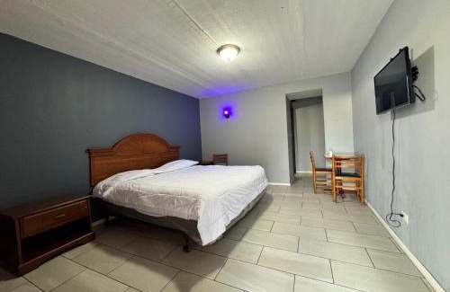 Greater Grand Crossing Hôtel | Best Motel By OYO Chicago I-90