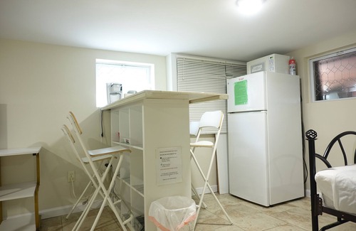 Hillside Appartement | Meilleur escale de l'aéroport de NYC StudioREWR + parking gratuit