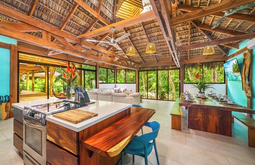 Avellanas Beach Villa | Casa Rio Villa ~ Steps From the Beach + Sleeps 14!