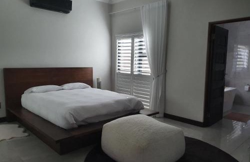 Hartbeespoort Maison | Best of Both in Pecanwood Estate