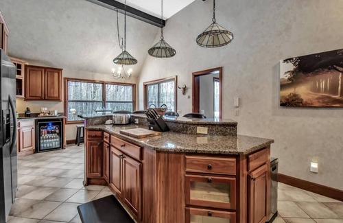 Ellicottville Chalet De Ski | Best of both worlds; chalet located on a private lot in the pines and only 1 miles from the village!