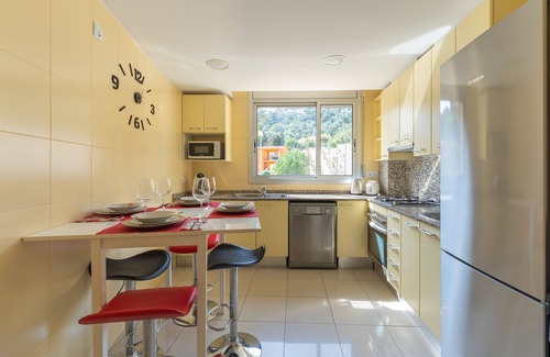 Tossa de Mar Appartement | MEILLEURE OFFRE! quelques min. de la Plage, Piscine, Wifi 5G gratuit