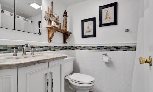 Ortley Beach Maison | Best One Block To The Beachboardwalk