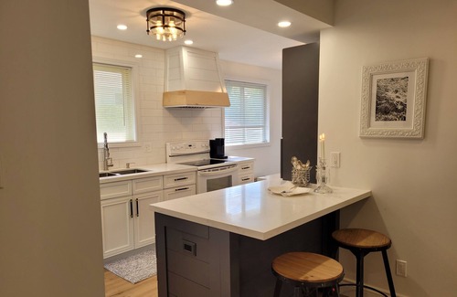 Fergus Maison | Best place to be, it's full of charm and it's in a very convenient location!