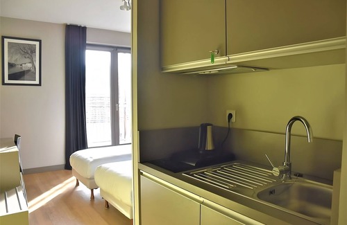 9th Arrondissement Hôtel | Best Place to Stay in Lyon! Pet-friendly and Central Hotel with Onsite Parking!