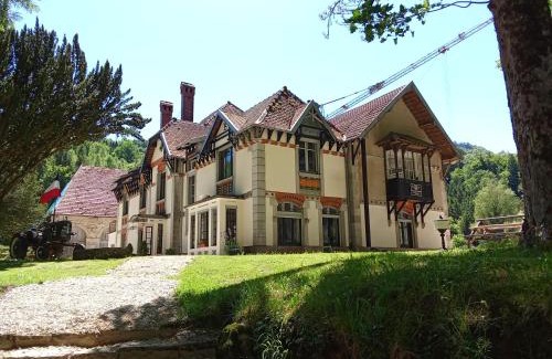 Mouthier-Haute-Pierre Appartement | Best Price #5 LA DISTILLERIE X5 people