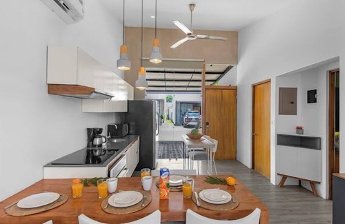 Barrio Ricos y Famosos Copropriété | Best vacation rental to enjoy. Close to Beach and Town. Fully equipped Condo.