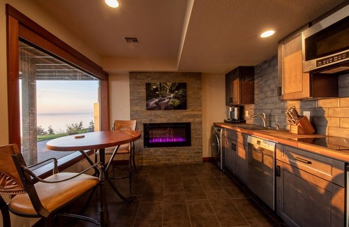 Fox Island Maison | Best View of Puget Sound