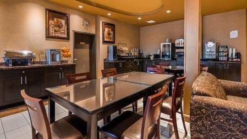 Estevan Hôtel | Best Western Estevan Inn & Suites