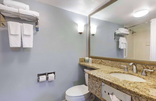 South Meadows Hôtel | Best Western Hartford Hotel & Suites