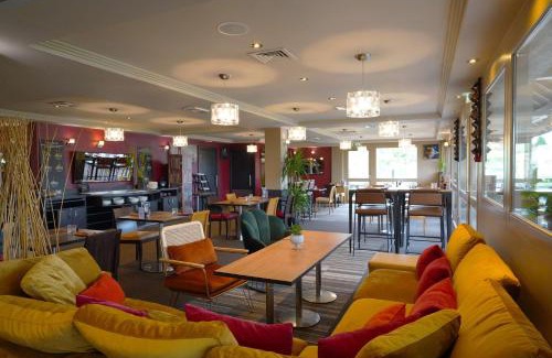 Maubeuge Hôtel | Best Western l'Atelier 117
