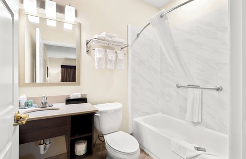Palmyra Hôtel | Best Western Palmyra Inn & Suites