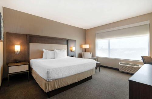 Warner Robins Hôtel | Best Western Plus Executive Residency Rigby's Water World Hotel