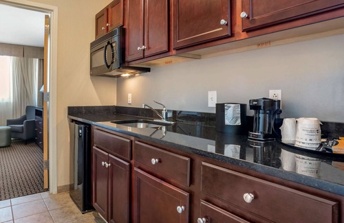 Chester Hôtel | Best Western Plus Philadelphia Airport S. At Widener Univ.