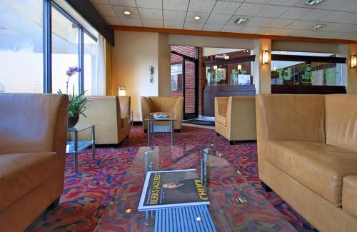 Shillington Hôtel | Best Western Plus Reading Inn & Suites