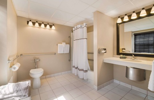 Canton Hôtel | Best Western University Inn