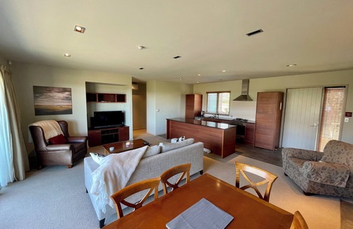 Windwhistle Appartement | Best winter retreat - Perfect for Mt. Hutt!